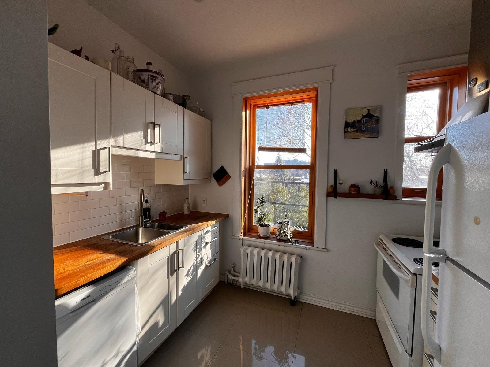 Cuisine - 20-2096 Av. Claremont, Montréal (Côte-Des-Neiges/Notre-Dame-De-Grâce), QC - Indoor Photo Showing Kitchen