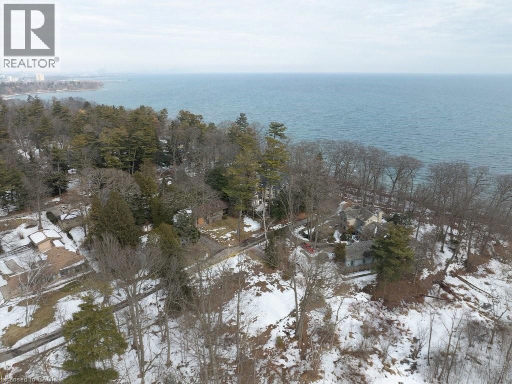 846 Chaucer Avenue, Mississauga, ON