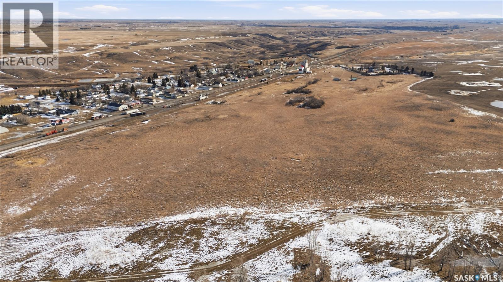 Chamberlain Land, Chamberlain, SK