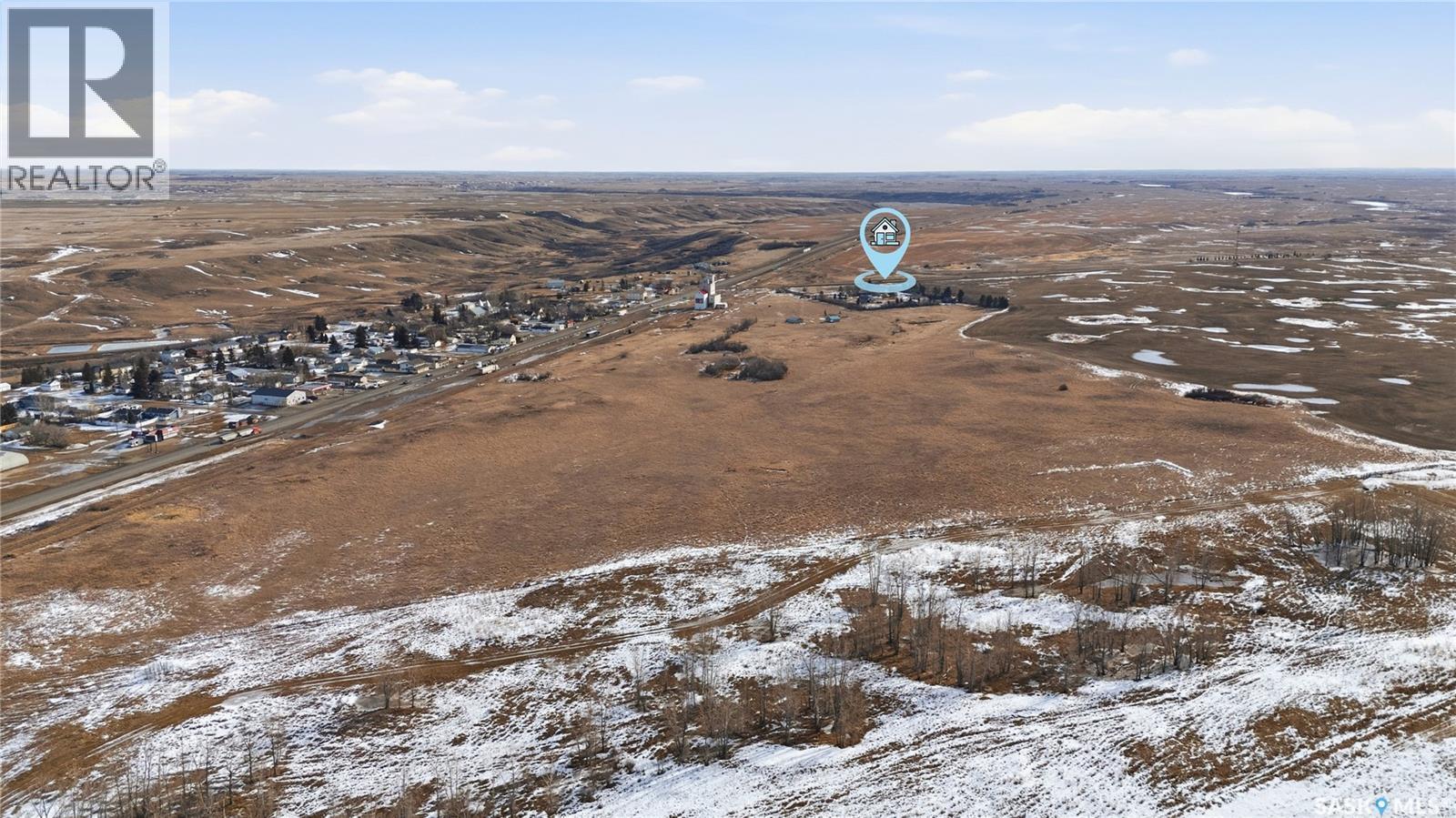 Chamberlain Land, Chamberlain, SK