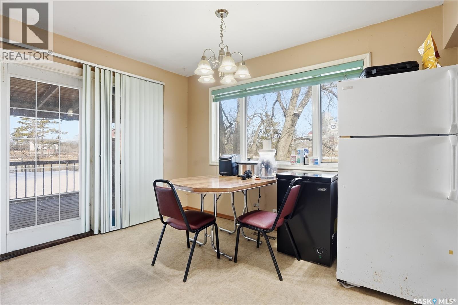 Chamberlain Acreage, Chamberlain, SK - Indoor Photo Showing Dining Room