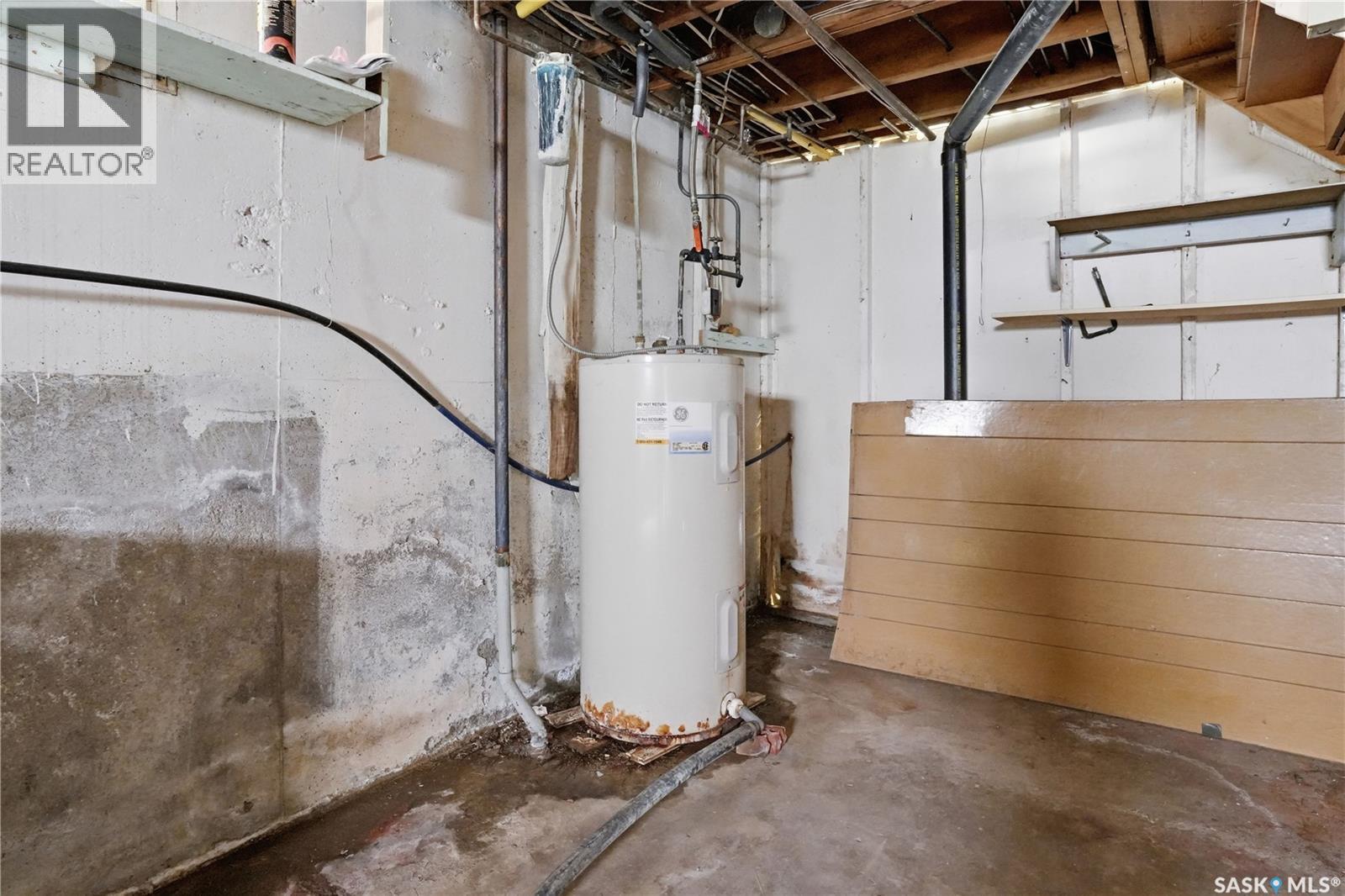 Chamberlain Acreage, Chamberlain, SK - Indoor Photo Showing Basement
