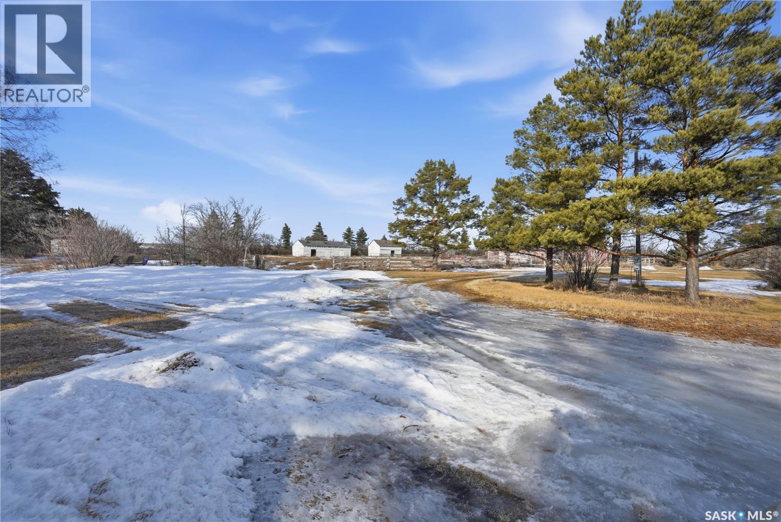 Chamberlain Acreage, Chamberlain, SK - Outdoor With View