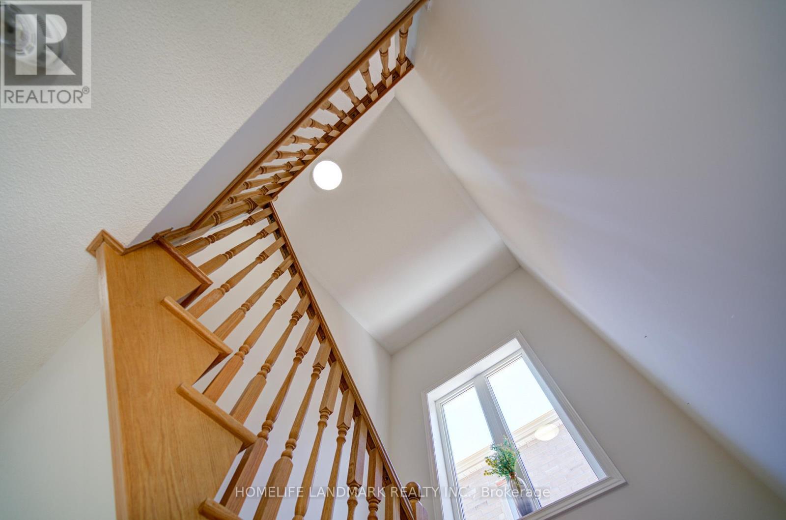 127 Decast Crescent, Markham, ON - Indoor Photo Showing Other Room