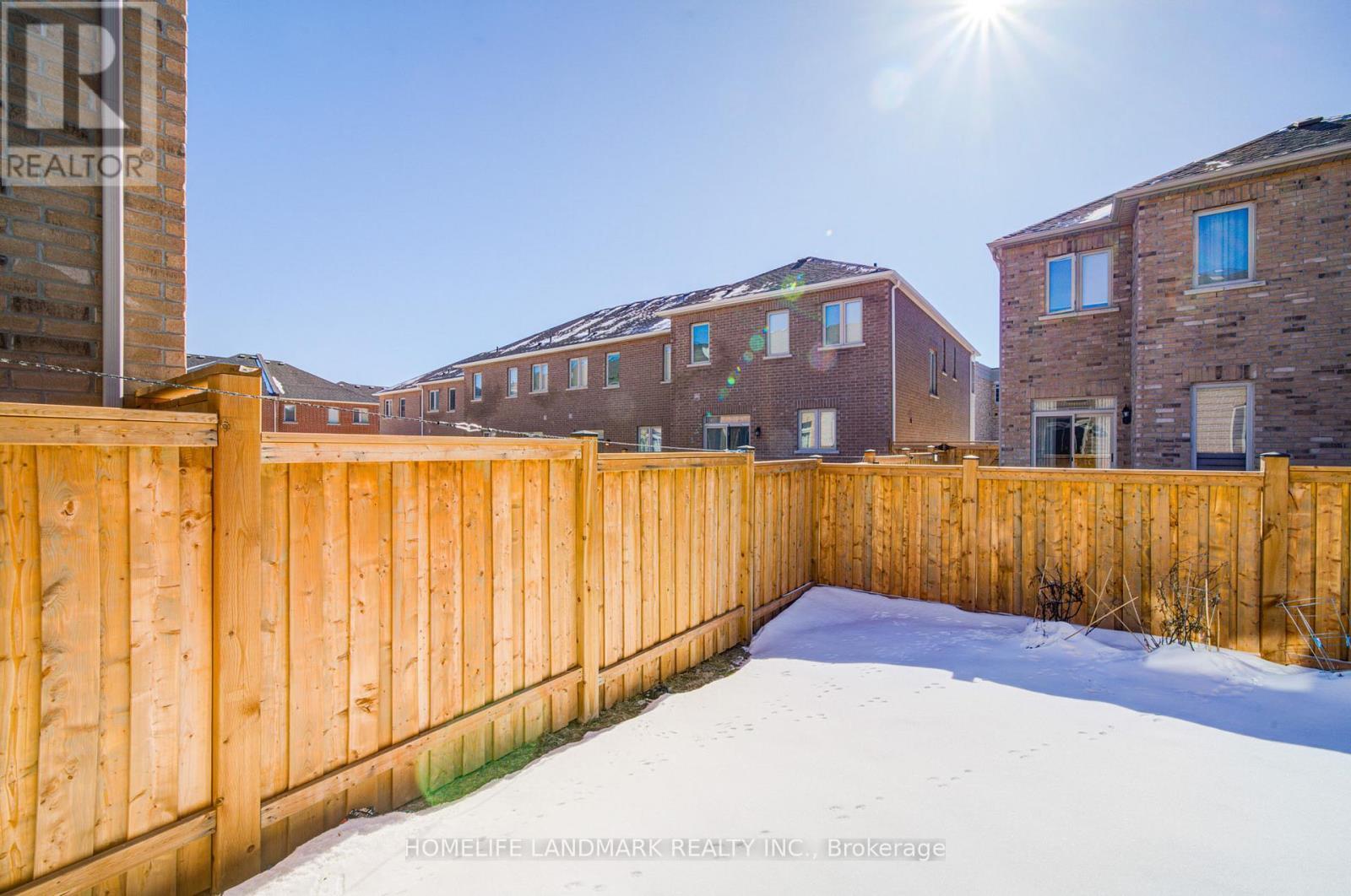127 Decast Crescent, Markham, ON - Outdoor