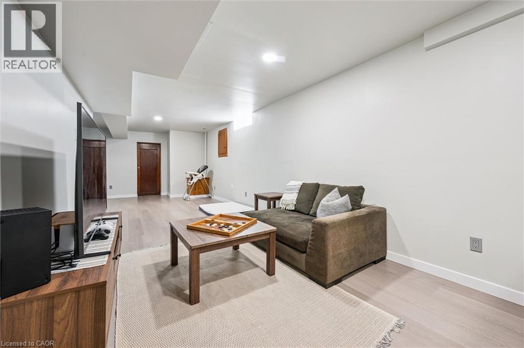 707 Jacob Lane, Waterloo, ON - Indoor