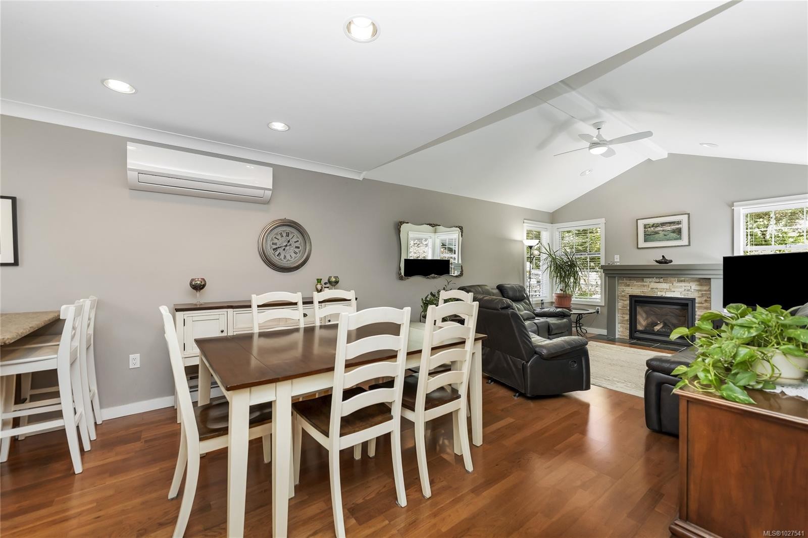 9-124 Valhalla Rd, Salt Spring, BC