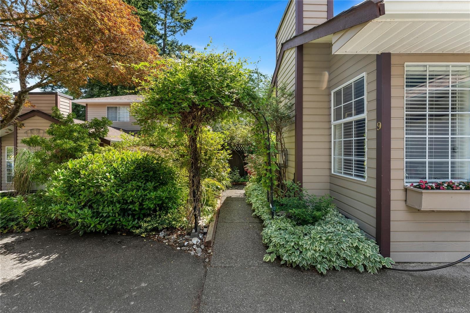 9-124 Valhalla Rd, Salt Spring, BC