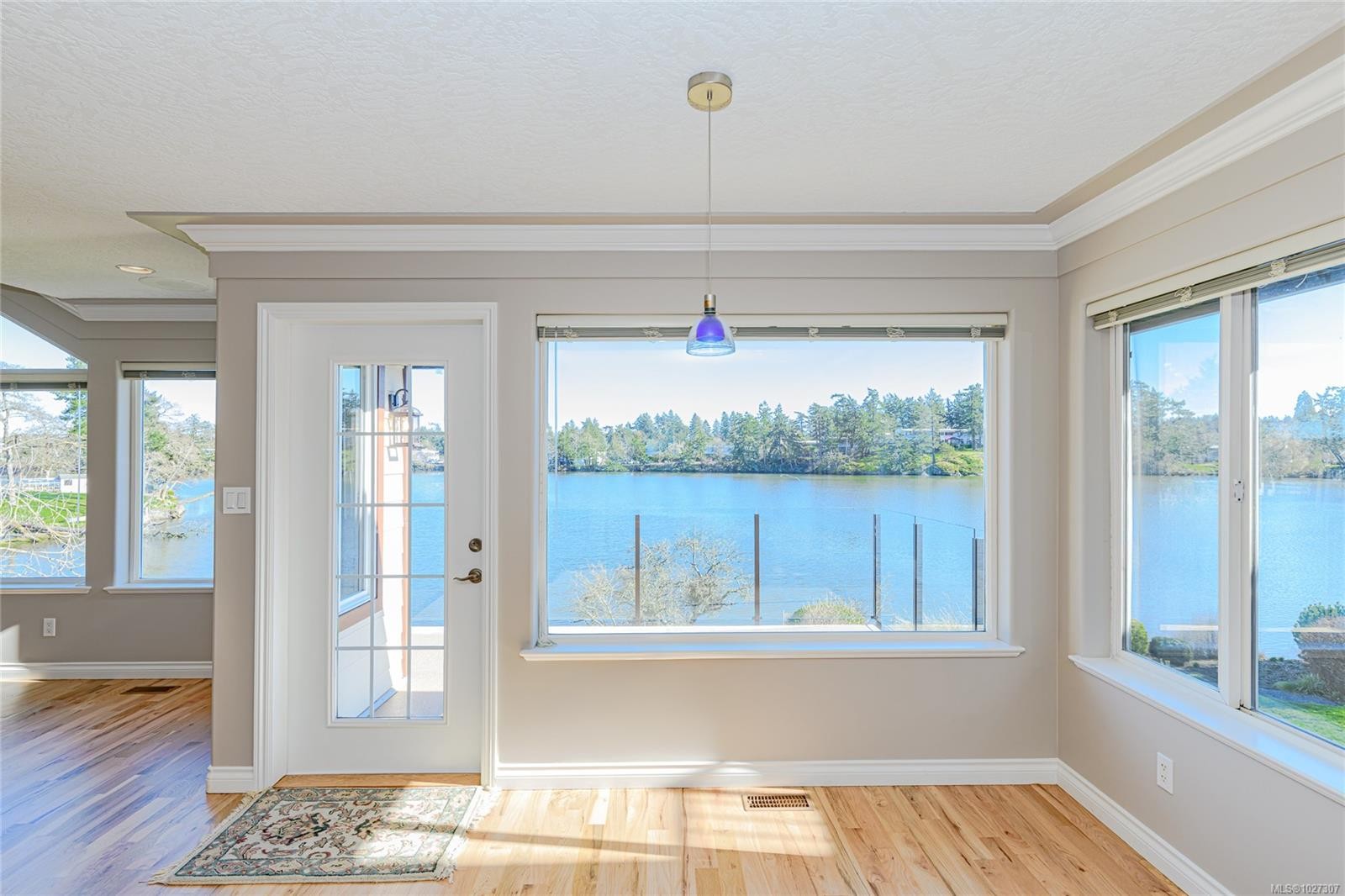 6 Werra Landing, View Royal, BC