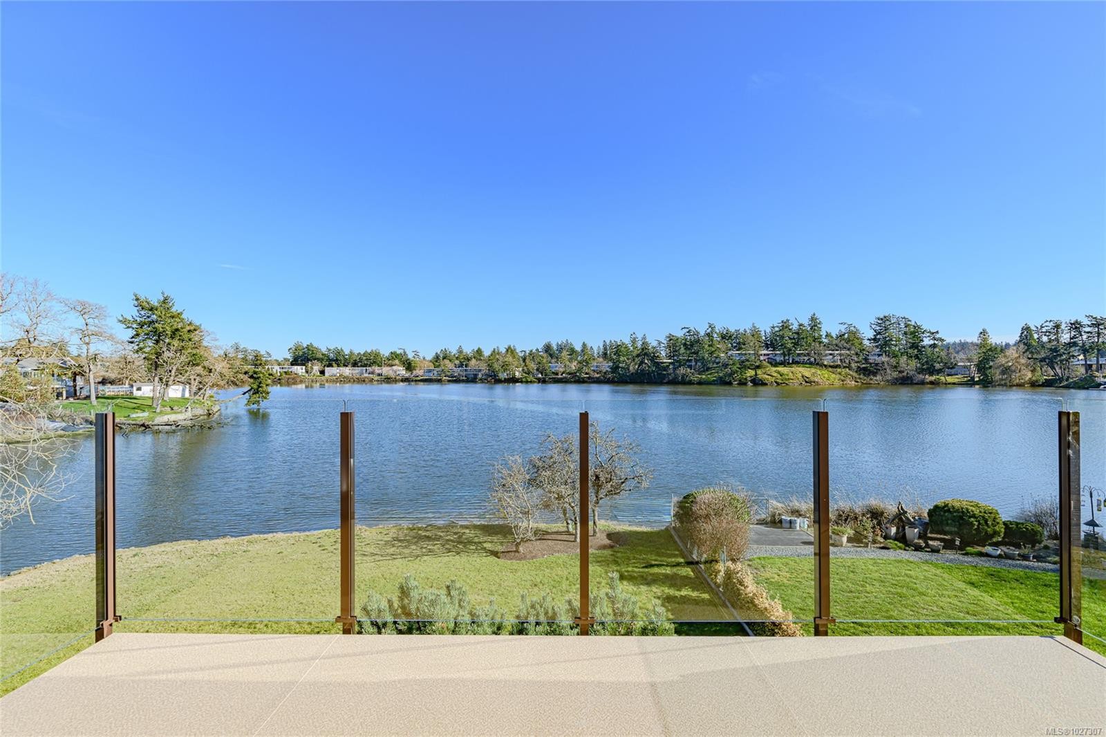 6 Werra Landing, View Royal, BC