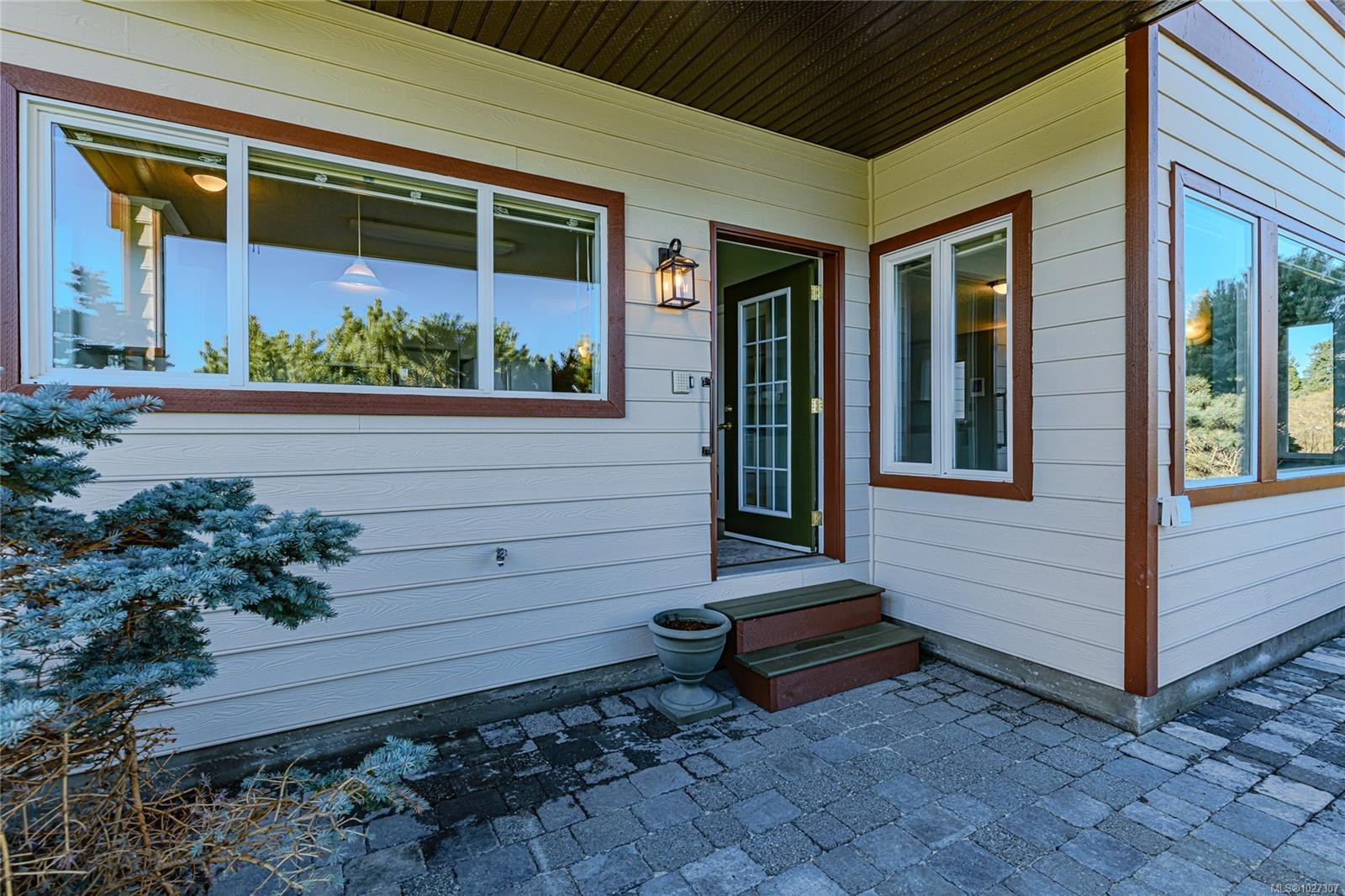 6 Werra Landing, View Royal, BC