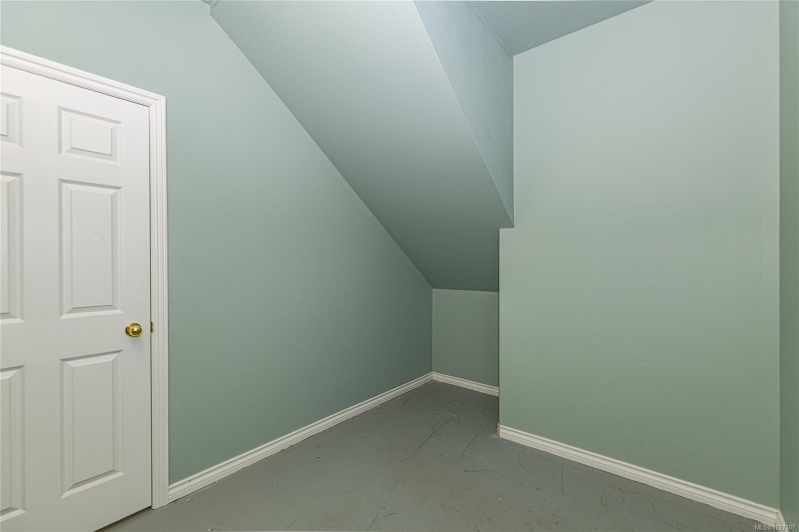 6 Werra Landing, View Royal, BC