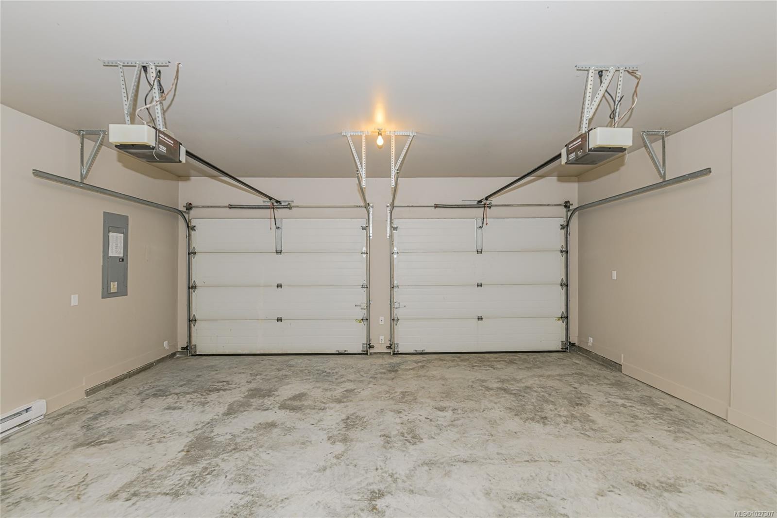 6 Werra Landing, View Royal, BC