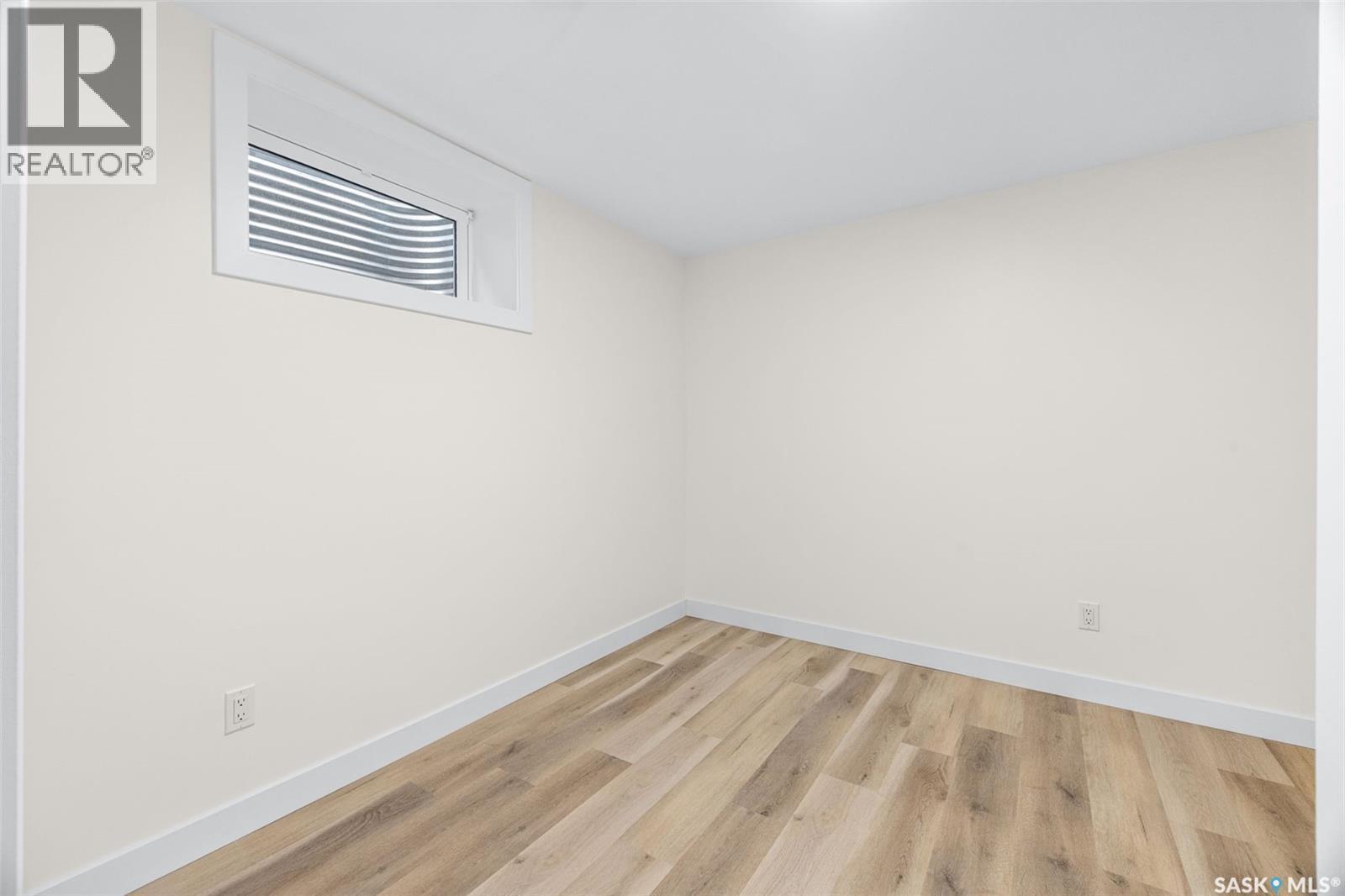 91 Howell Avenue, Saskatoon, SK - Indoor Photo Showing Other Room