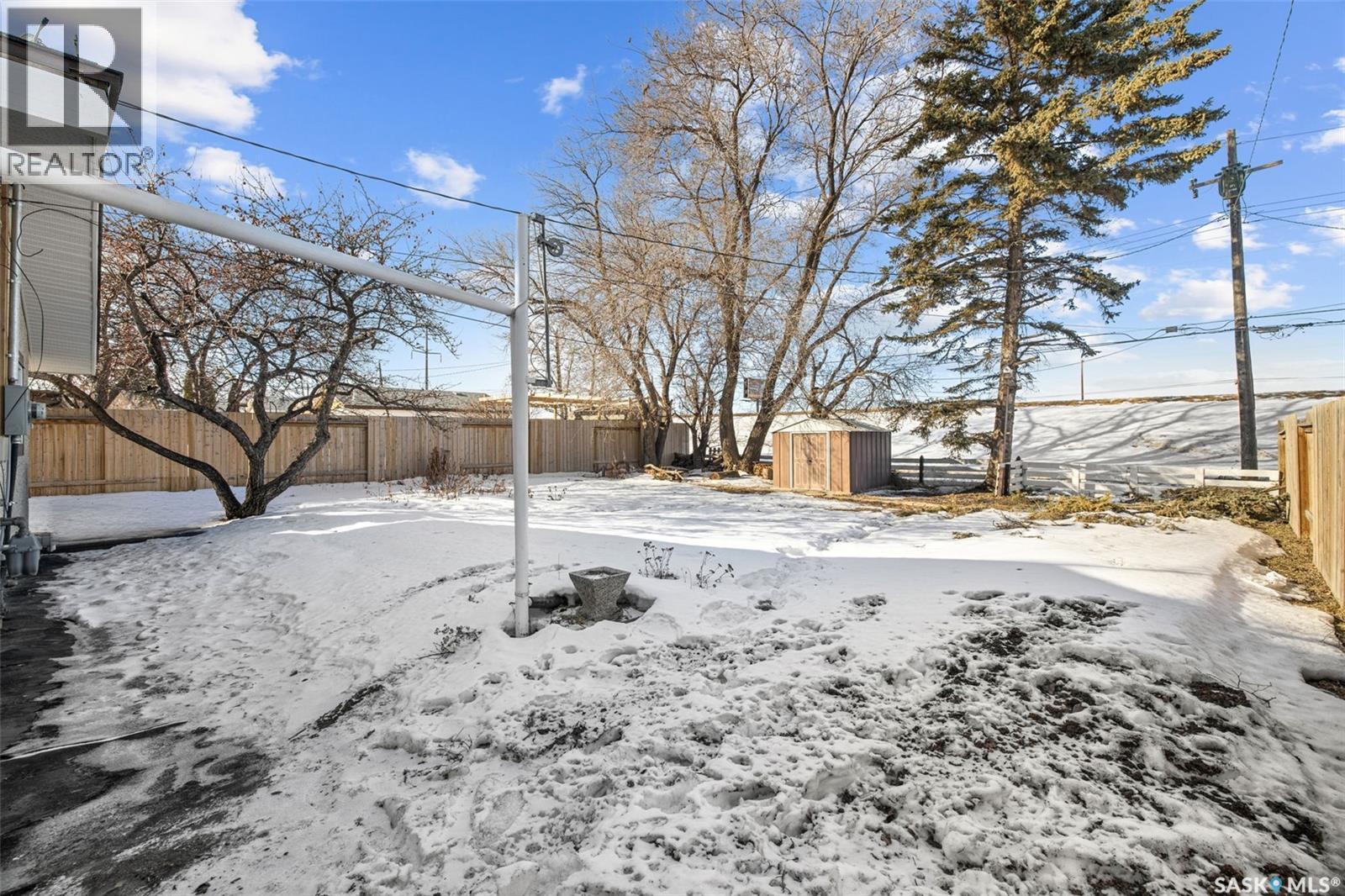 91 Howell Avenue, Saskatoon, SK - Outdoor
