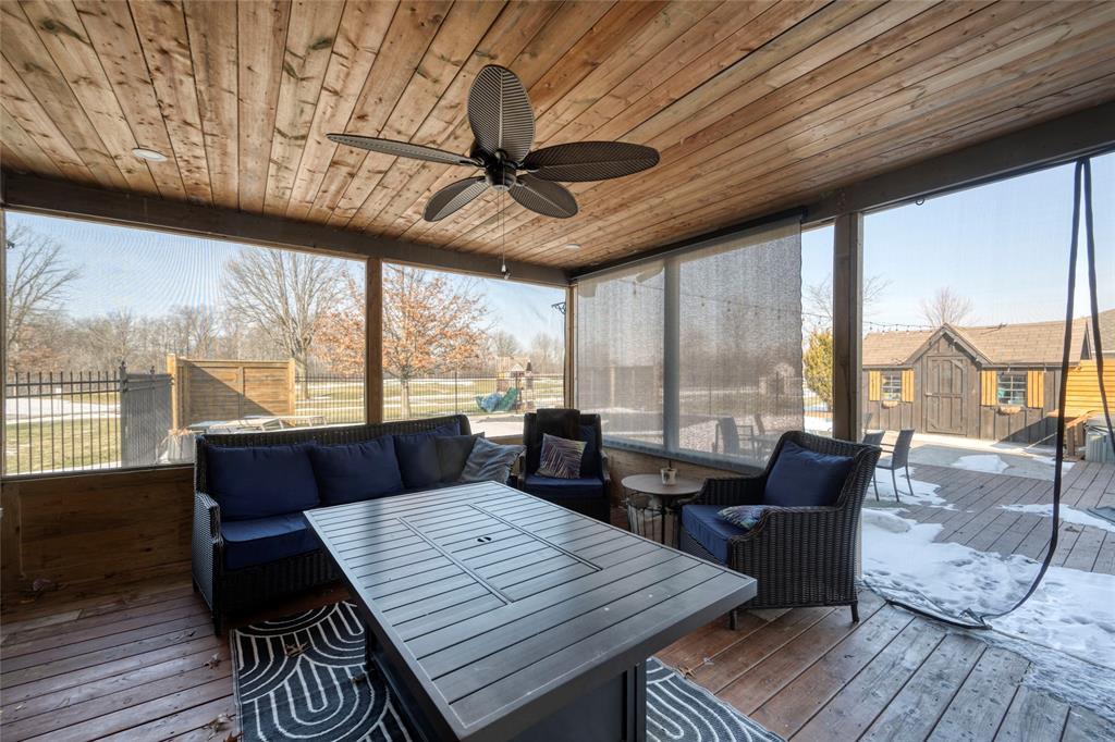 4294 Garden Crescent, Petrolia, ON