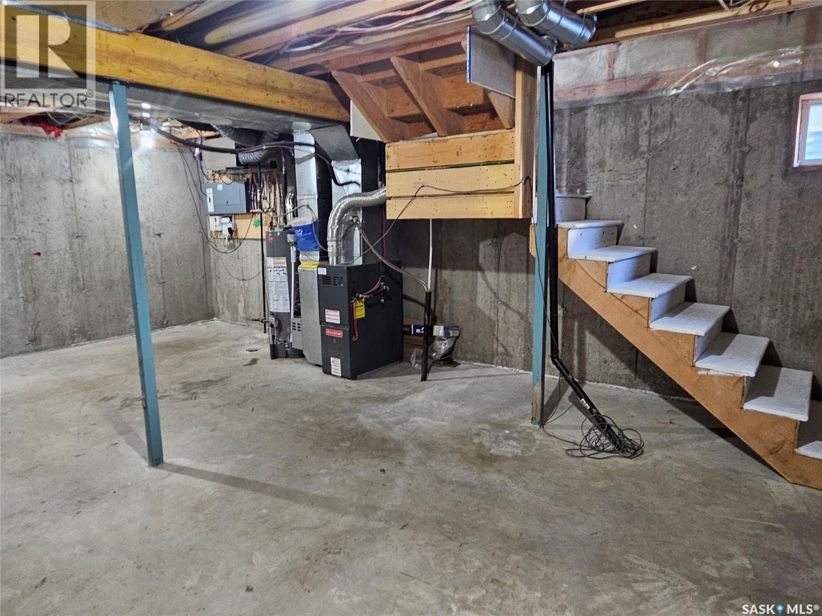 116 503 Colonel Otter Drive, Swift Current, SK - Indoor Photo Showing Basement