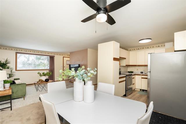 382 Kent Rd, Winnipeg, MB