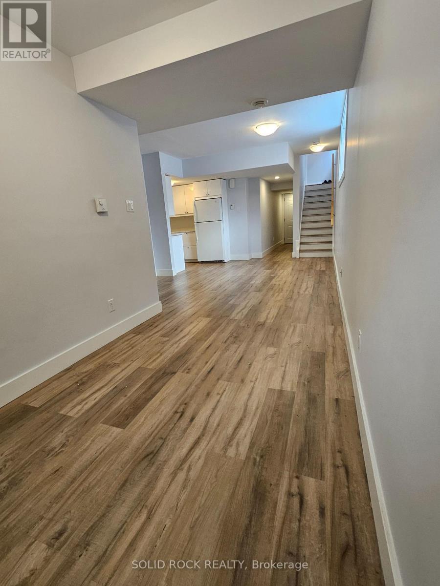 846 Alpine Avenue, Ottawa, ON - Indoor Photo Showing Other Room