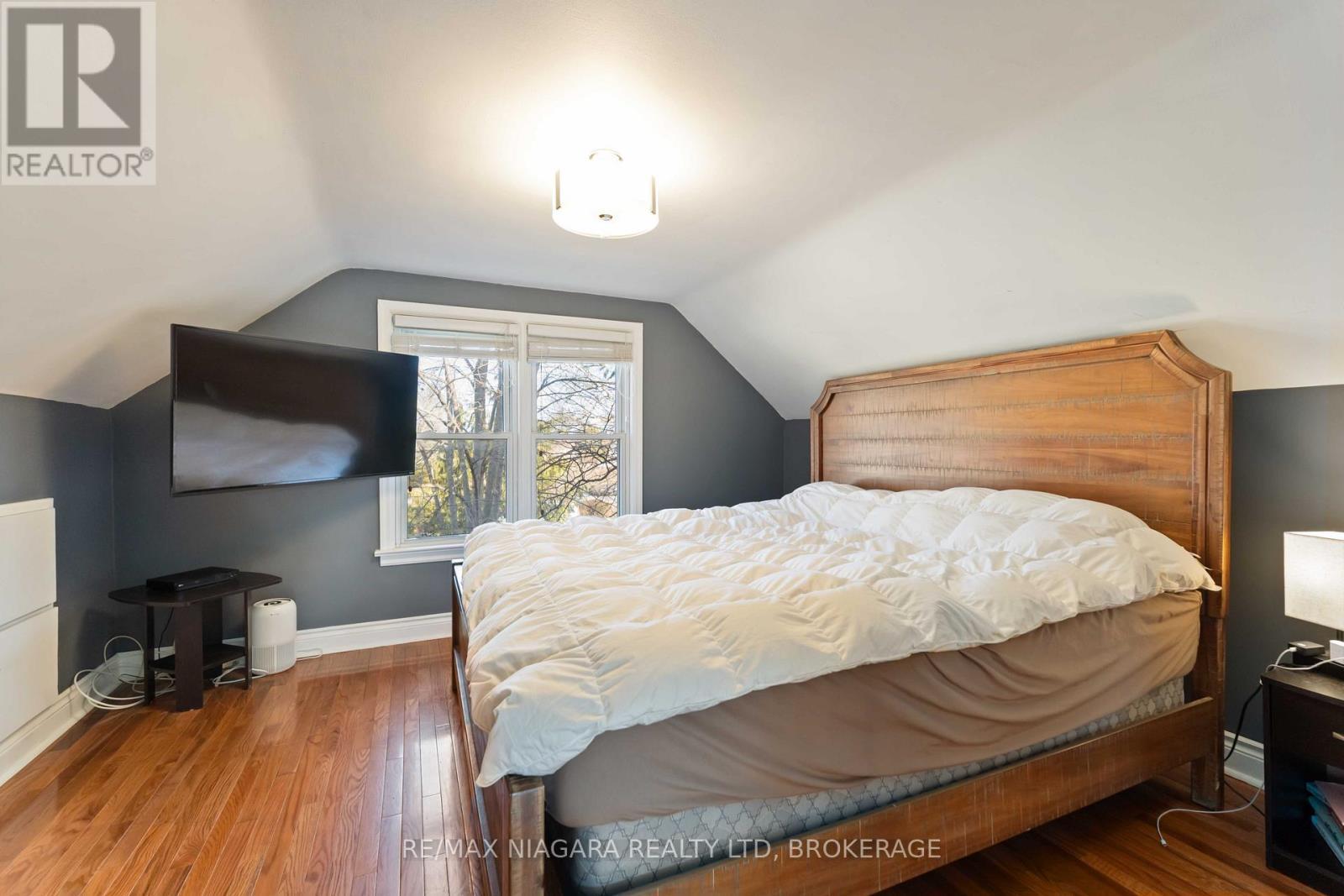 1671 Third Street Louth Street, St. Catharines (Rural Fourth), ON - Indoor Photo Showing Bedroom