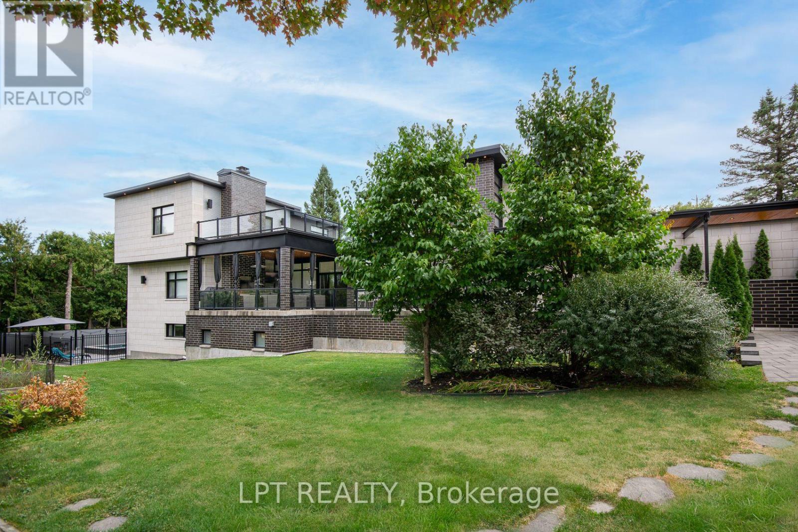 847 Walkley Road, Ottawa, ON - Outdoor With Deck Patio Veranda