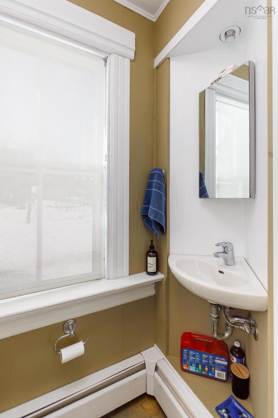 90 Tannery Road, Lunenburg, NS