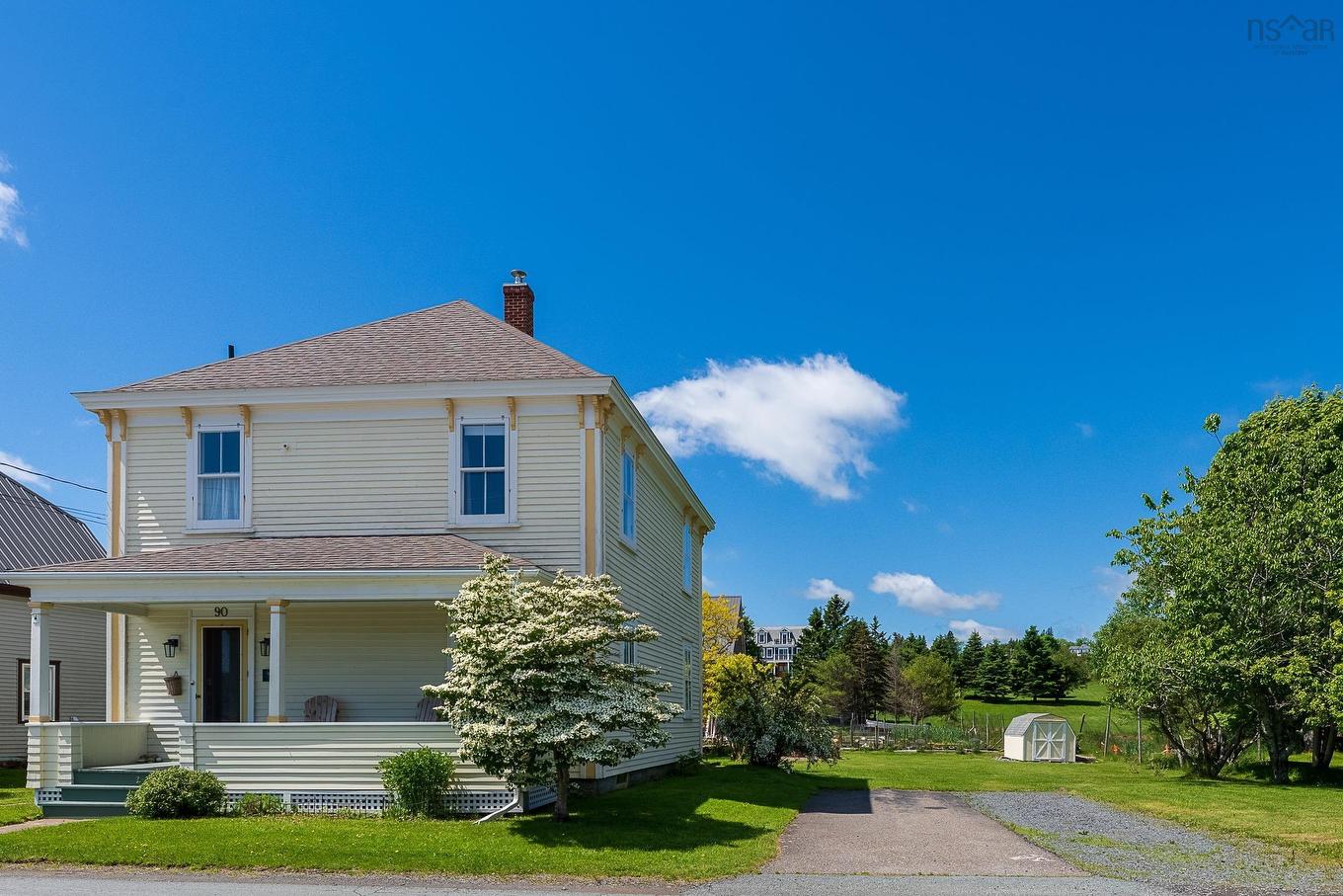 90 Tannery Road, Lunenburg, NS