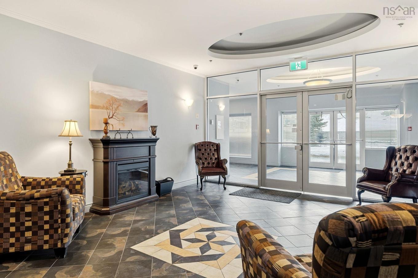 304 647 Bedford Highway, Halifax, NS