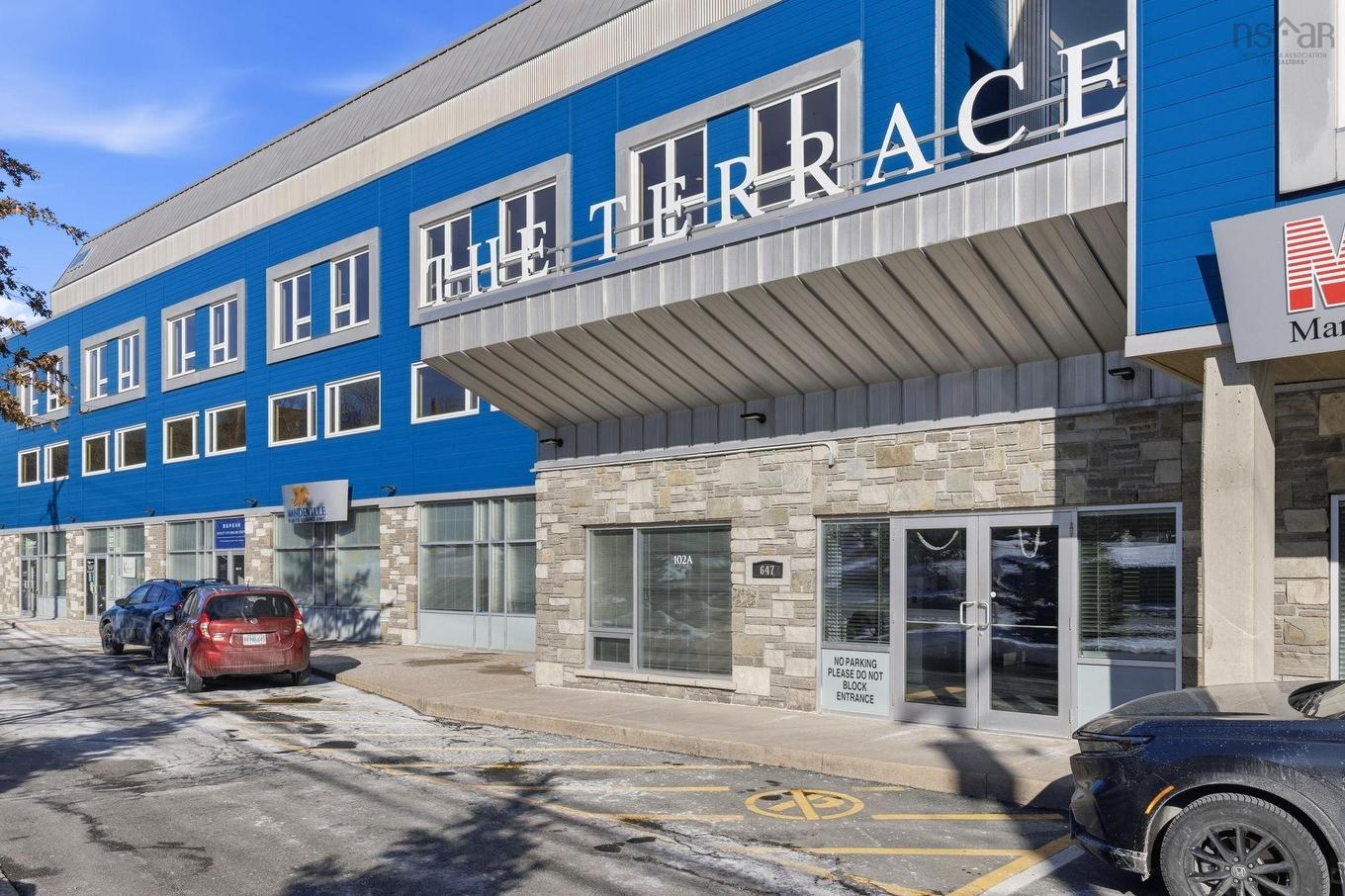 304 647 Bedford Highway, Halifax, NS