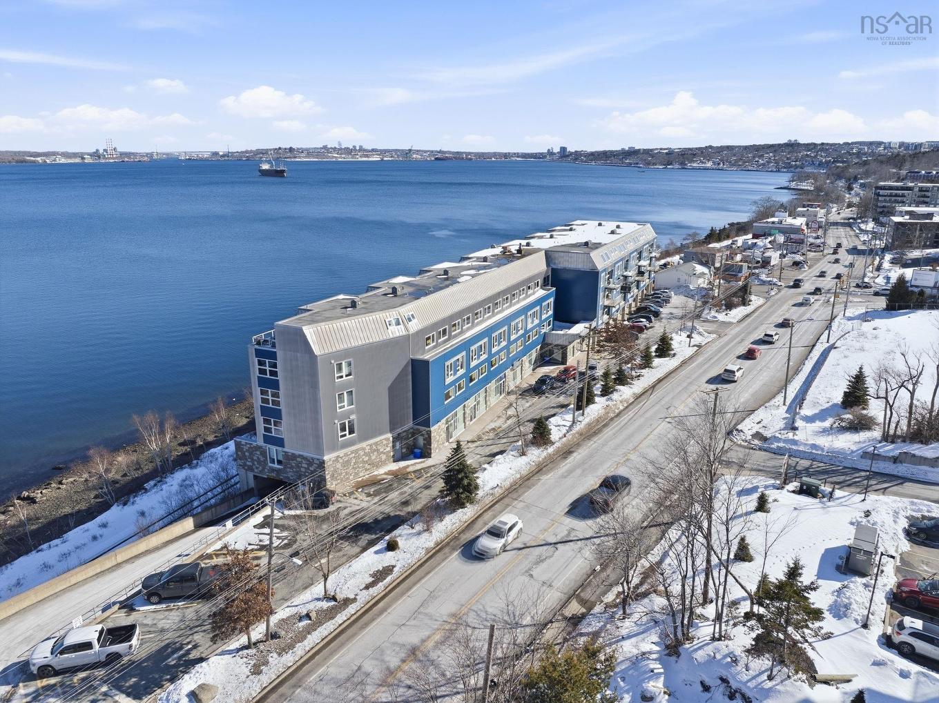 304 647 Bedford Highway, Halifax, NS