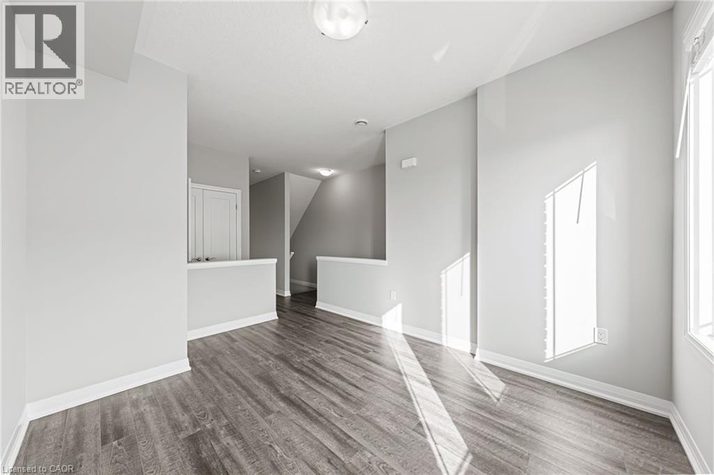 53 Aquarius Crescent, Hamilton, ON - Indoor Photo Showing Other Room