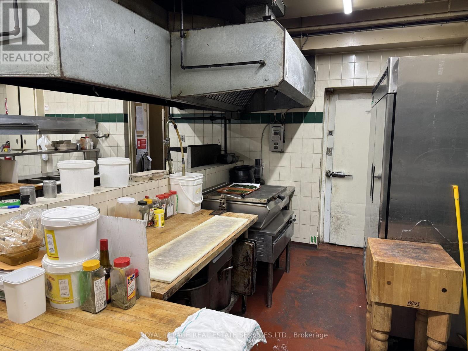 255 King Street E, Hamilton, ON