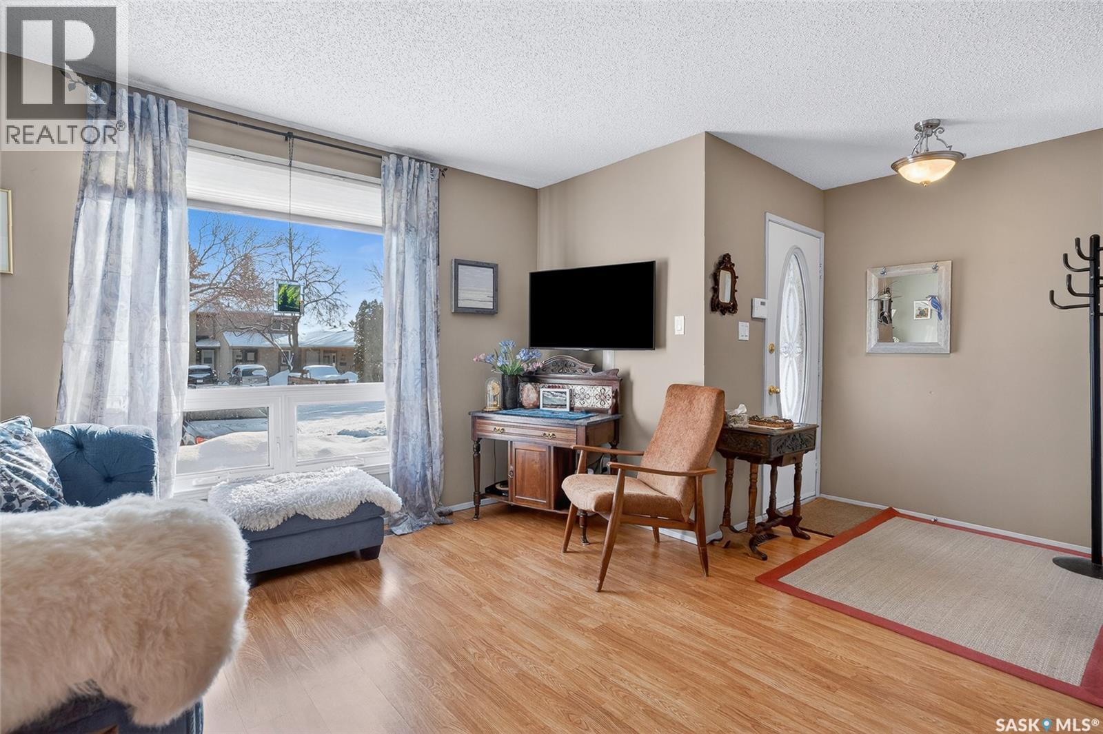 13 1128 Mckercher Drive, Saskatoon, SK - Indoor