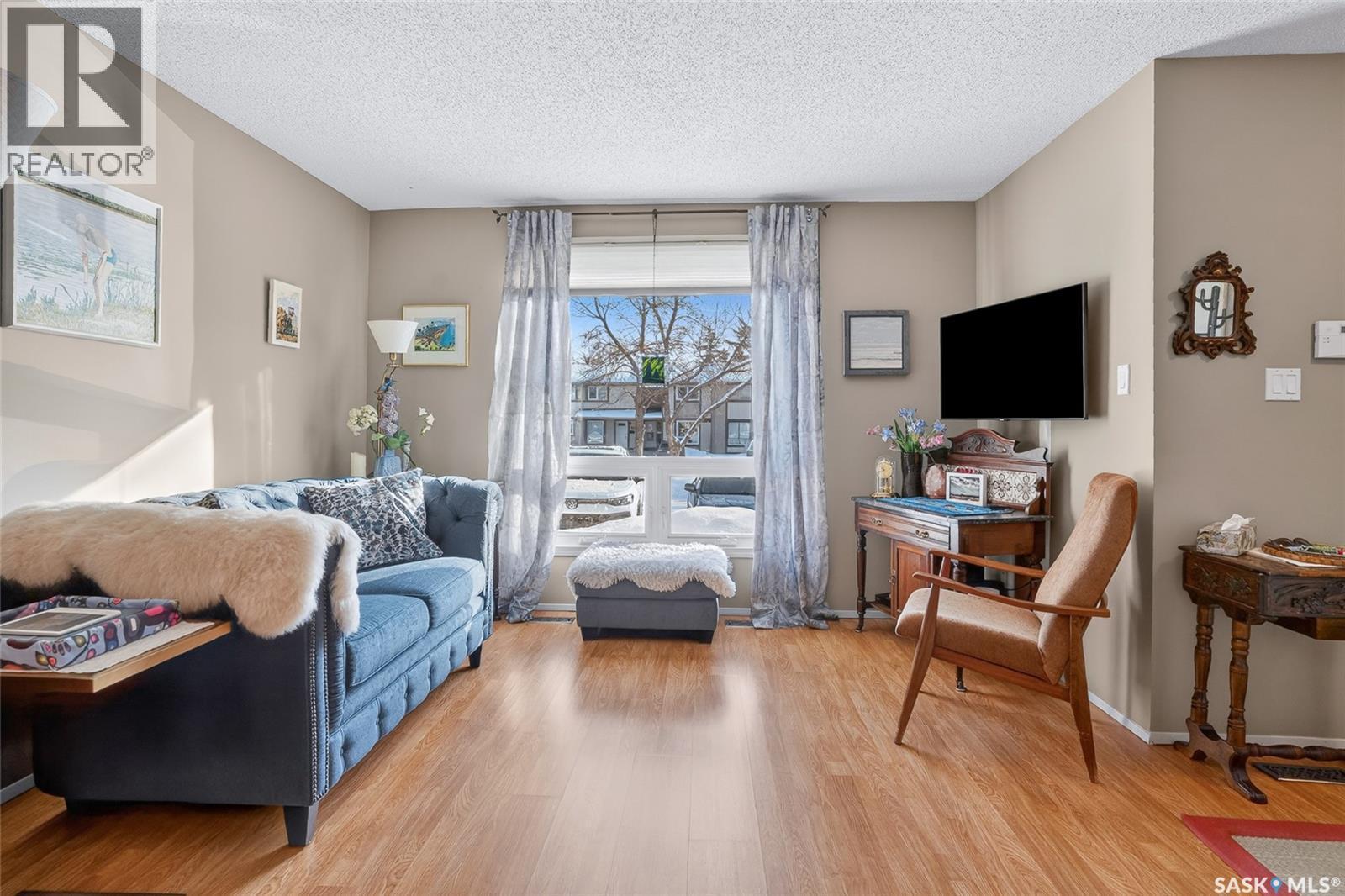 13 1128 Mckercher Drive, Saskatoon, SK - Indoor