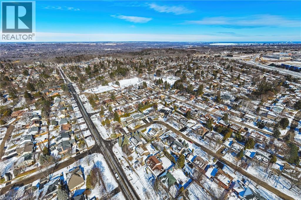 577 Tomahawk Crescent, Ancaster, ON - Outdoor With View