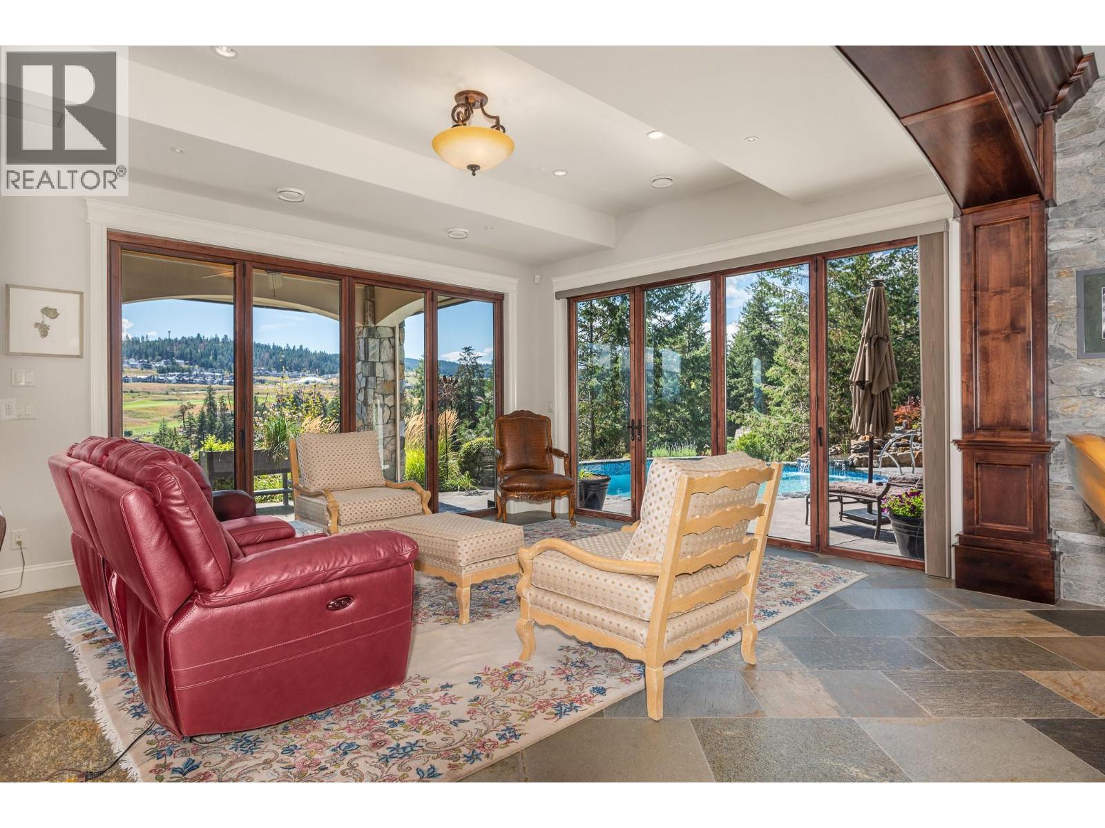 602 Falcon Point Way, Vernon, BC - Indoor Photo Showing Other Room
