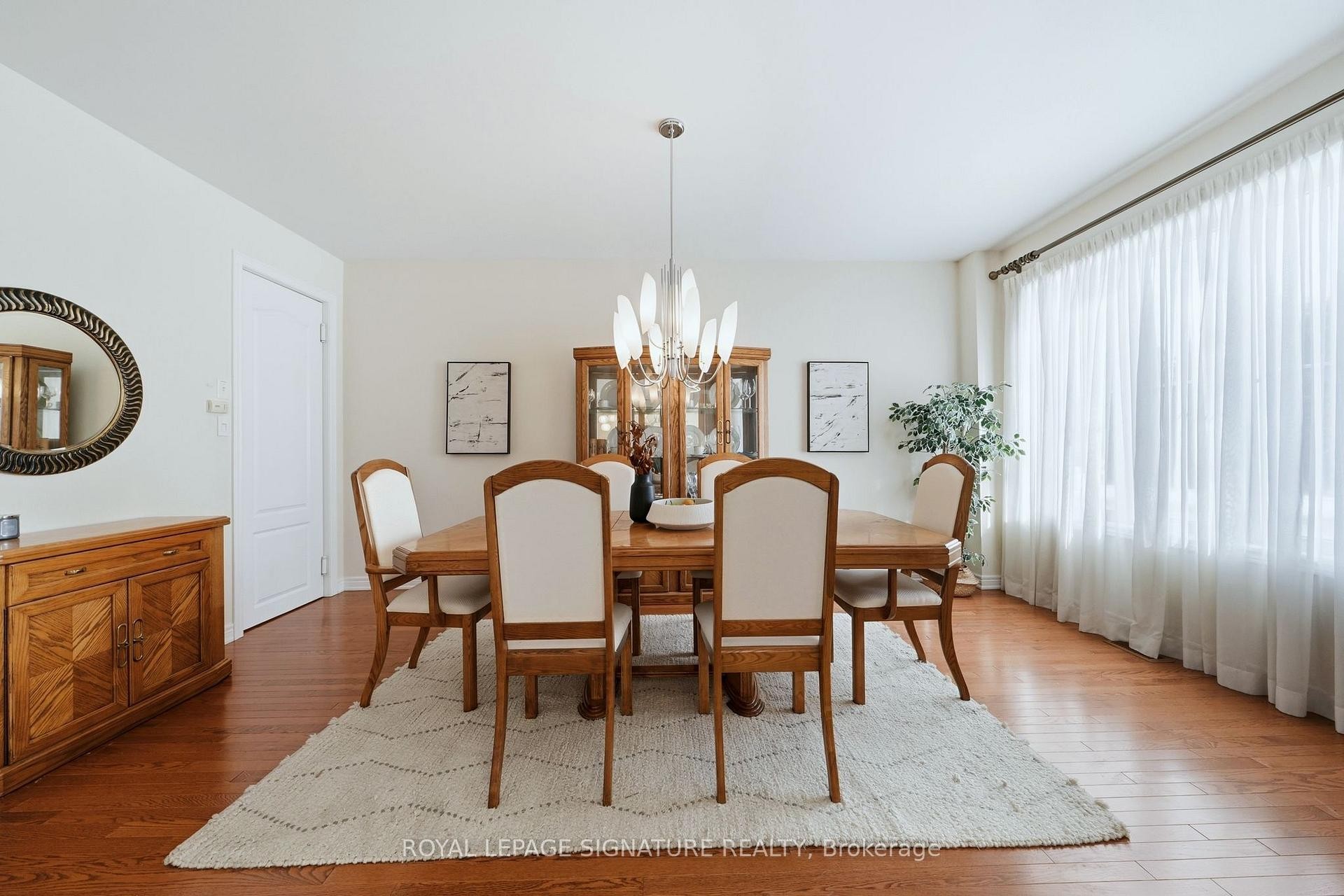 192 Williamson Drive E, Ajax, ON - Indoor Photo Showing Dining Room