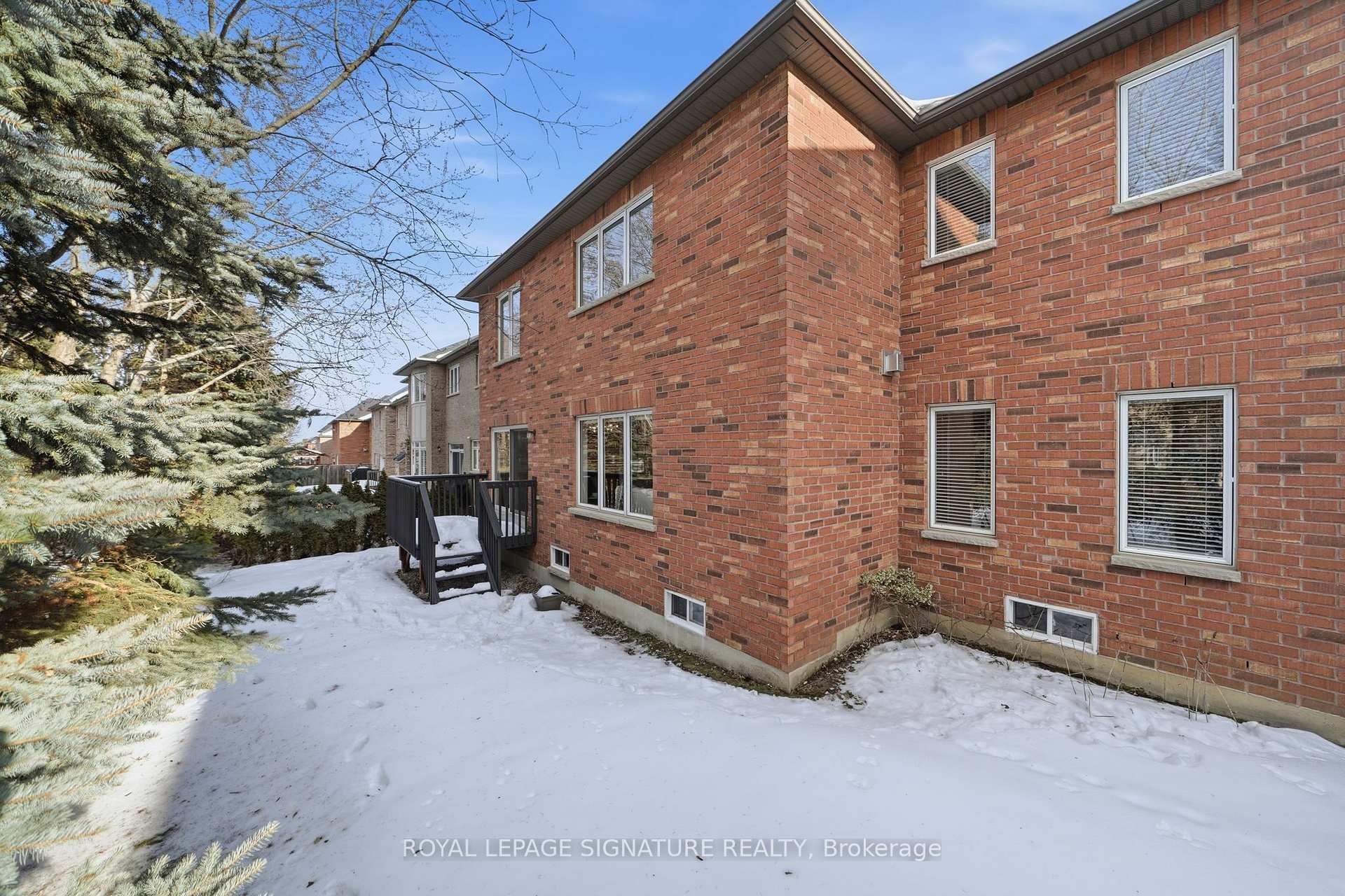 192 Williamson Drive E, Ajax, ON - Outdoor With Exterior