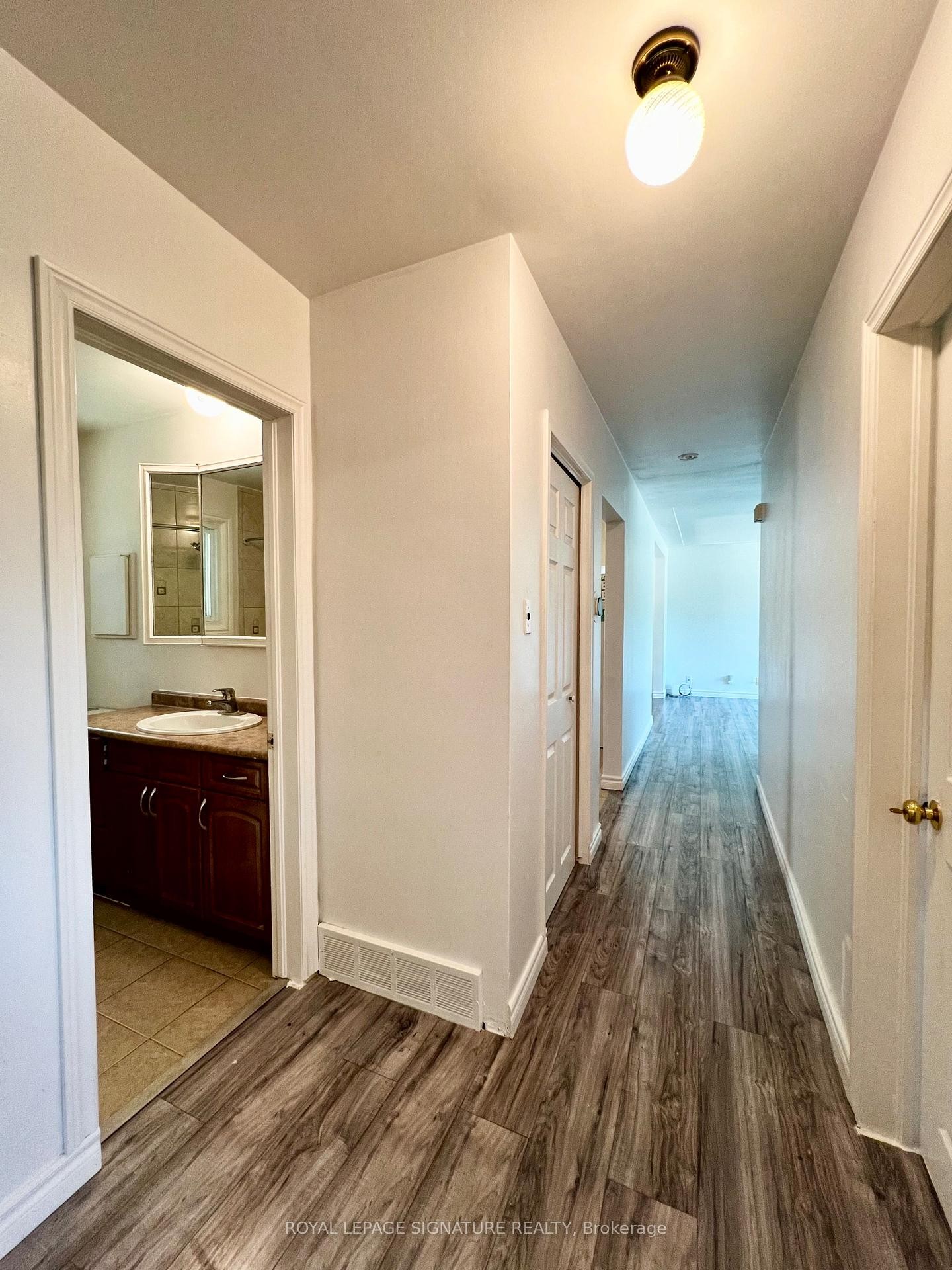 194 Cedarbrae Avenue, Waterloo, ON - Indoor Photo Showing Other Room