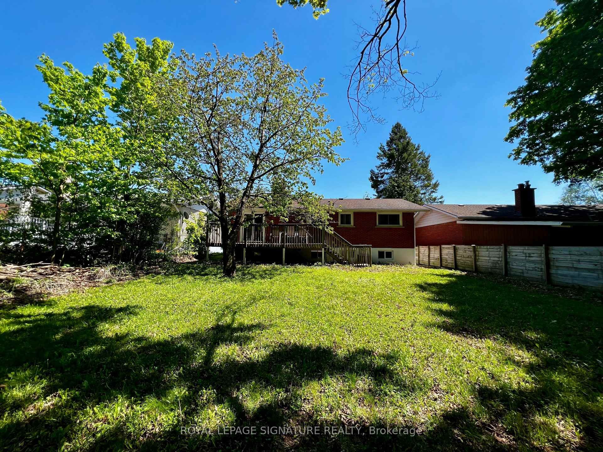 194 Cedarbrae Avenue, Waterloo, ON - Outdoor