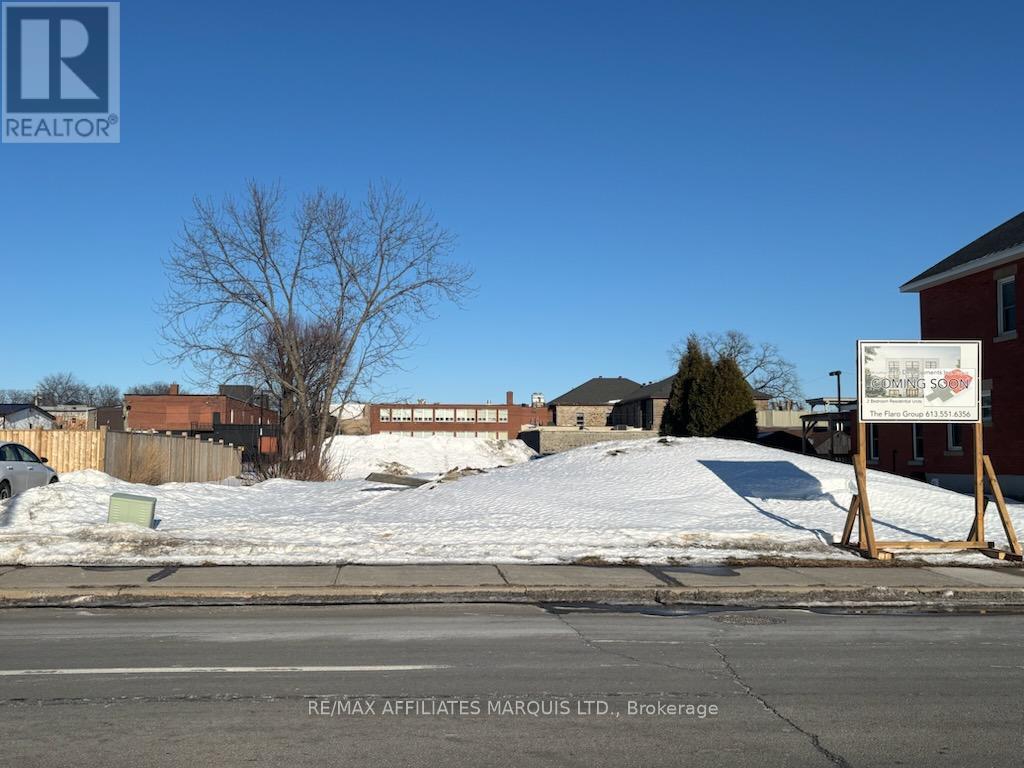 Lot Augustus Street, Cornwall, ON