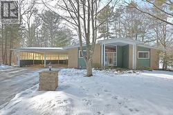 10318 RIVERSIDE DRIVE Lambton Shores (Grand Bend), ON N0M 1T0