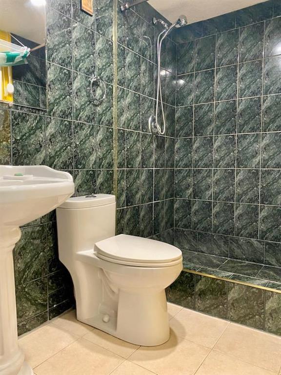 Basement - 3 pce bathroom - 622 Hamilton Avenue, Winnipeg, MB - Indoor Photo Showing Bathroom