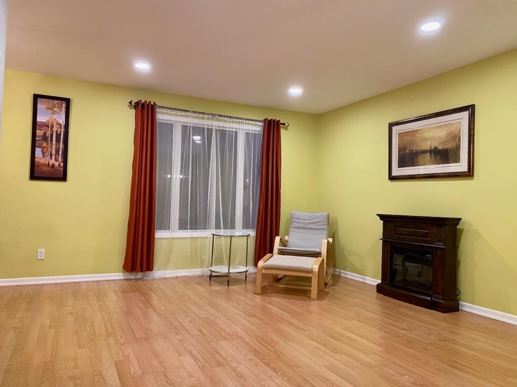 Living room - 622 Hamilton Avenue, Winnipeg, MB - Indoor