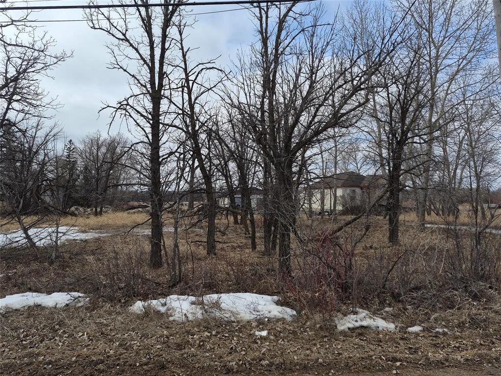 200 Sioux Road W, Winnipeg, MB