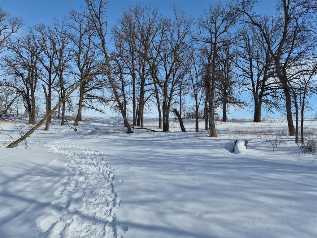 200 Sioux Road W, Winnipeg, MB
