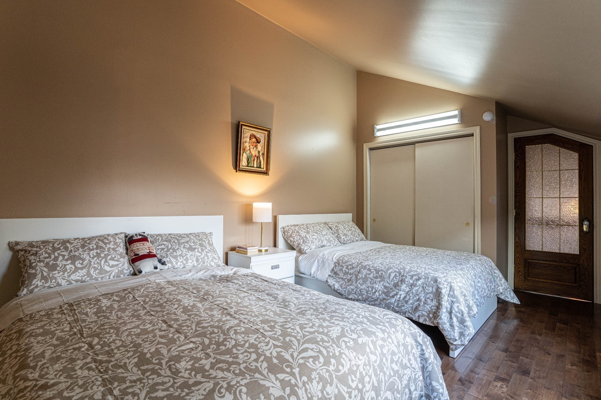 Chambre à coucher - 8940 Boul. Marie-Victorin, Brossard, QC - Indoor Photo Showing Bedroom