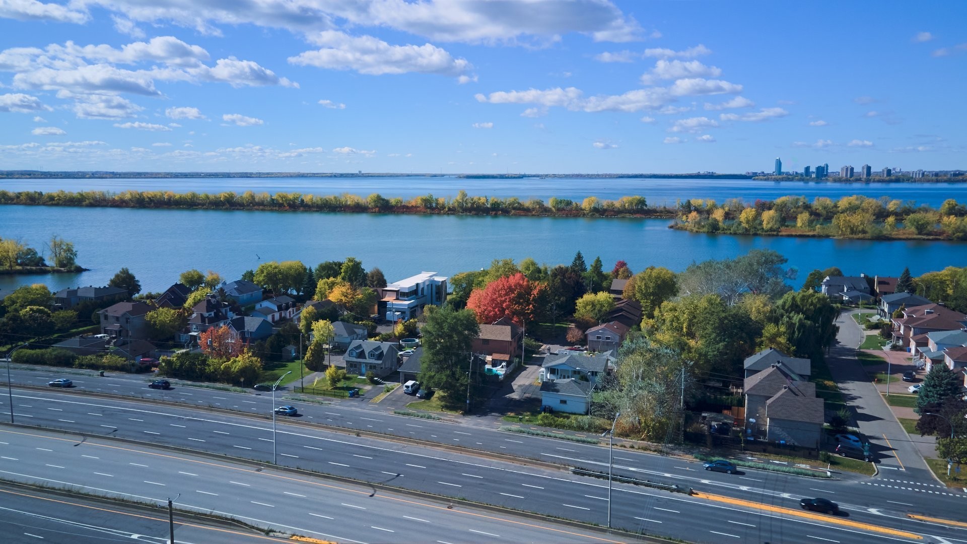 Photo aérienne - 8940 Boul. Marie-Victorin, Brossard, QC - Outdoor With Body Of Water With View