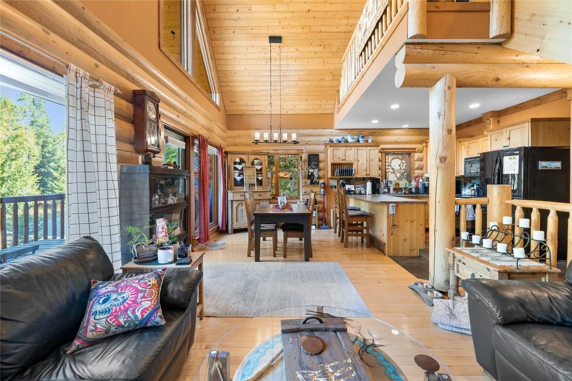 128 River Bend Lane, Kimberley, BC - Indoor