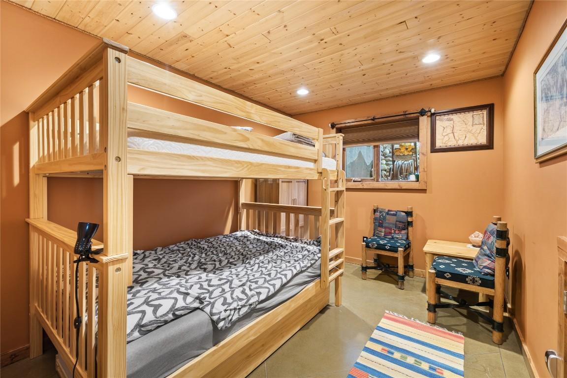 128 River Bend Lane, Kimberley, BC - Indoor